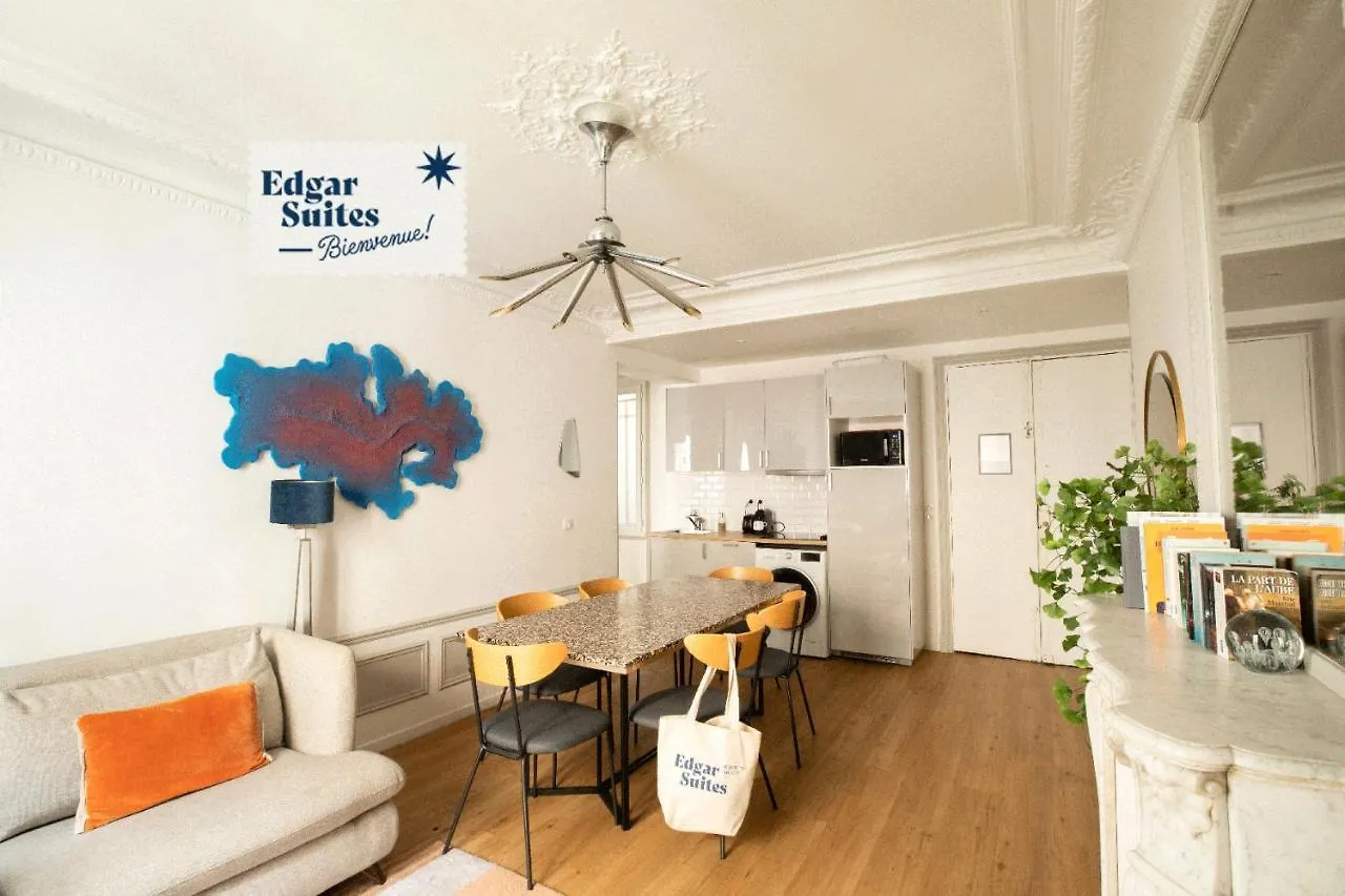 Edgar Suites Martyrs - Lebas Paris Apartment