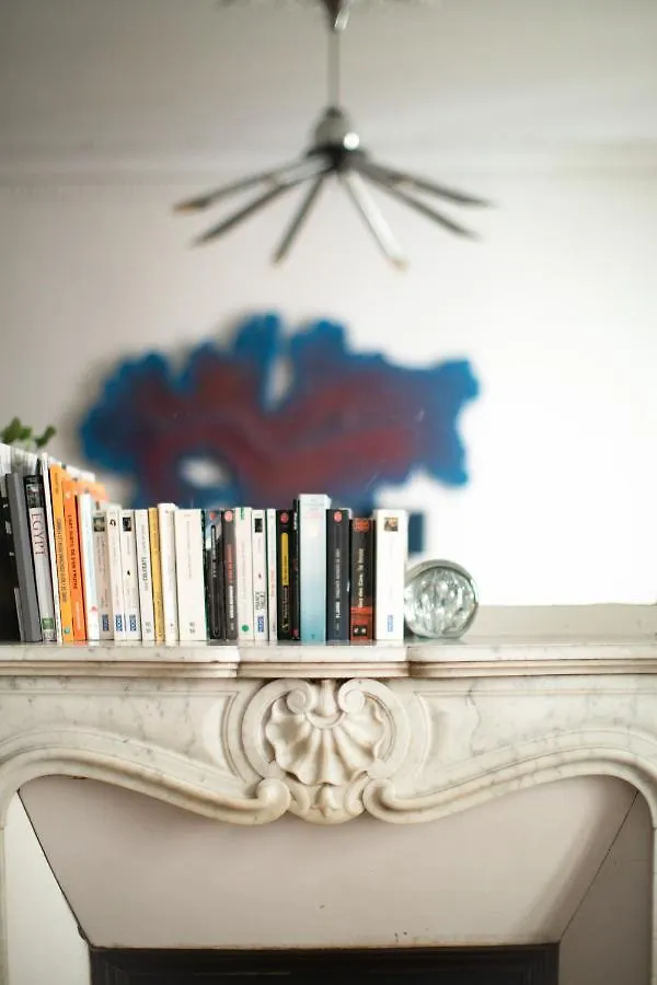Apartment Edgar Suites Martyrs - Lebas Paris France
