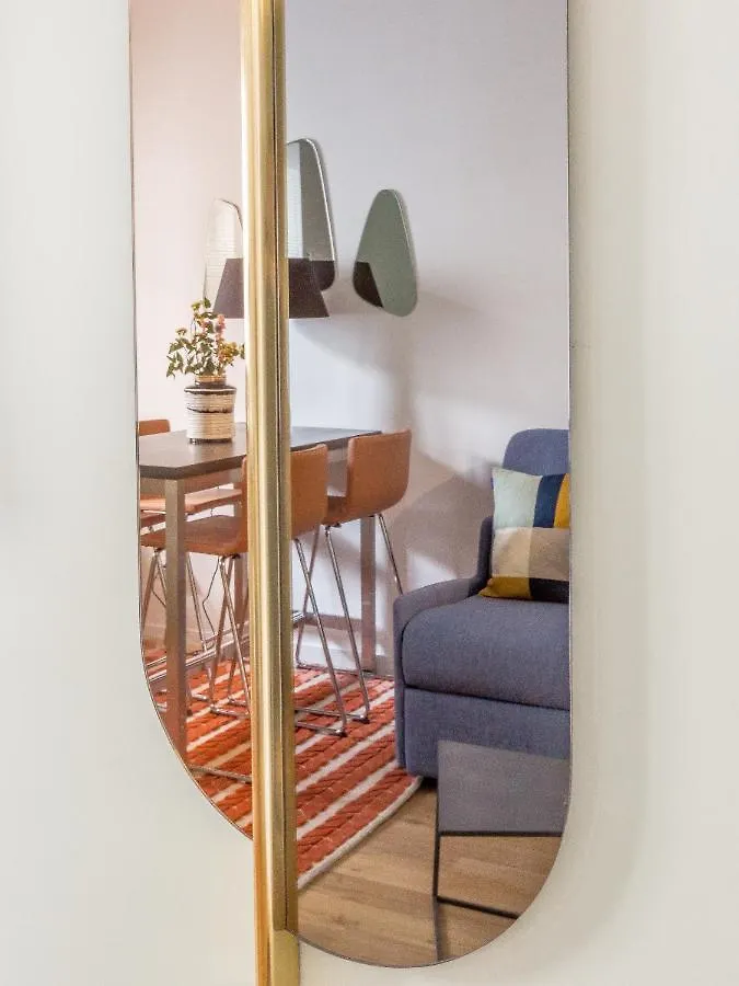 Edgar Suites Martyrs - Lebas Paris